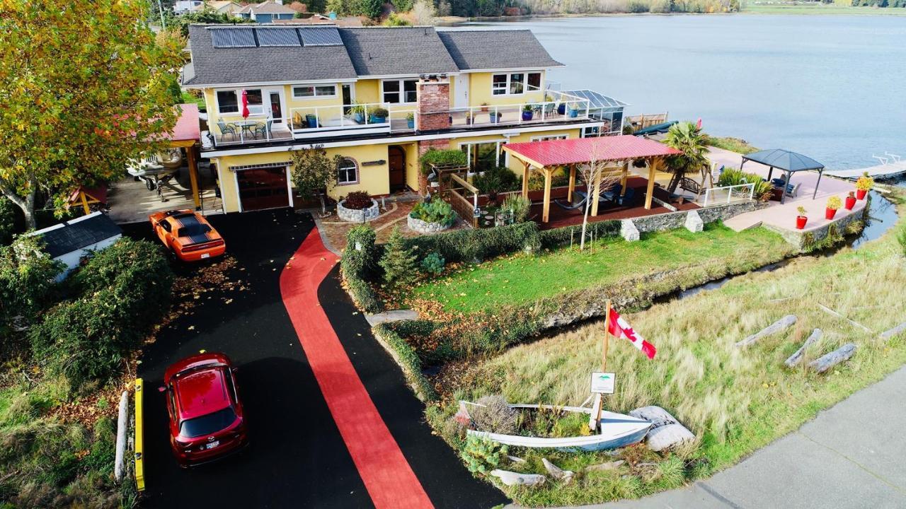 Birds Of A Feather Victoria Oceanfront Studio Suites Colwood Екстер'єр фото