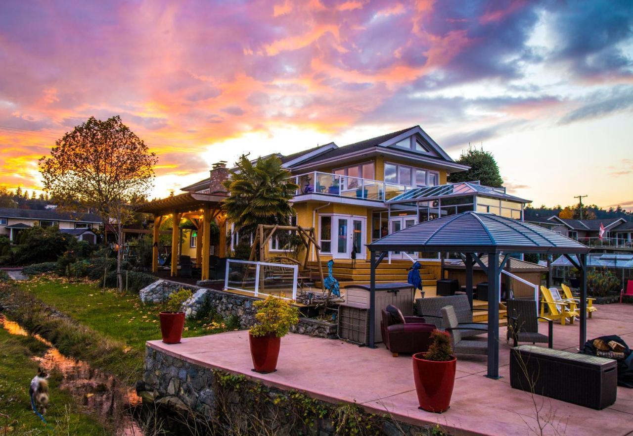 Birds Of A Feather Victoria Oceanfront Studio Suites Colwood Екстер'єр фото