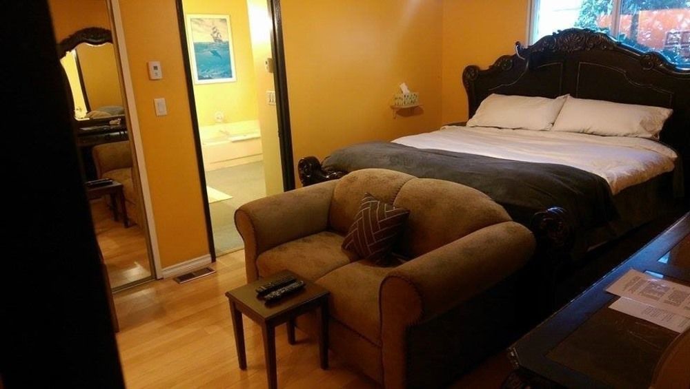 Birds Of A Feather Victoria Oceanfront Studio Suites Colwood Екстер'єр фото